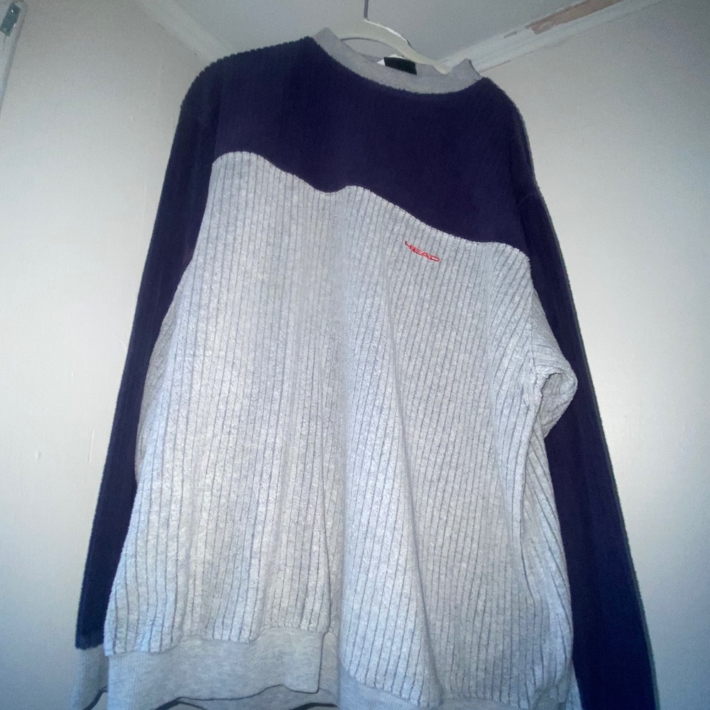 90’s skate surf style sweater size men’s L